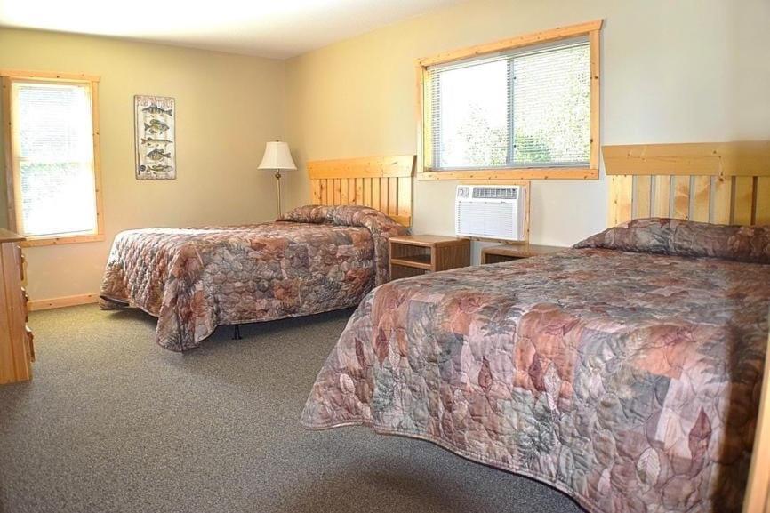 Resort Canary Glenwood